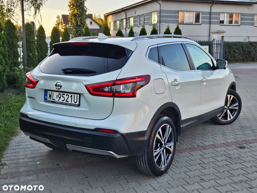 Nissan Qashqai 1.2 DIG-T N-Connecta Xtronic EU6 - 32