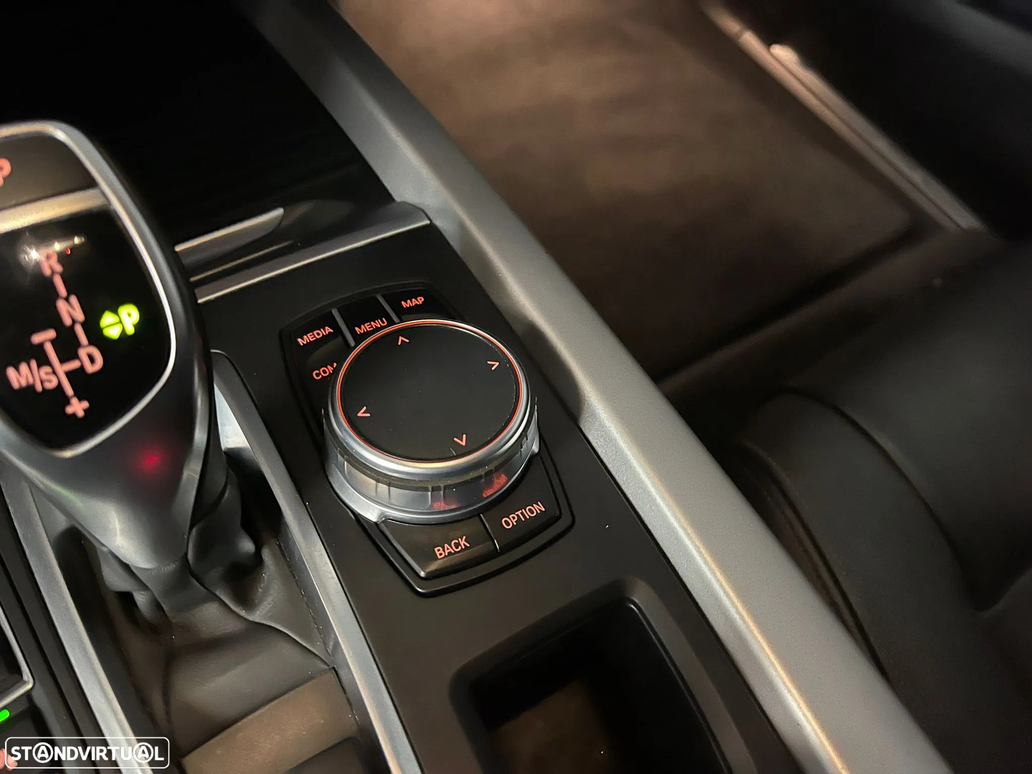 BMW X5 25 d sDrive Comfort 7L - 41