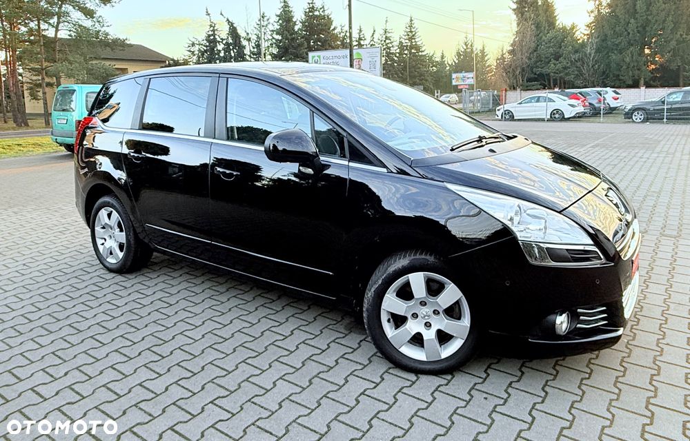 Peugeot 5008 155 THP Family Plus - 25