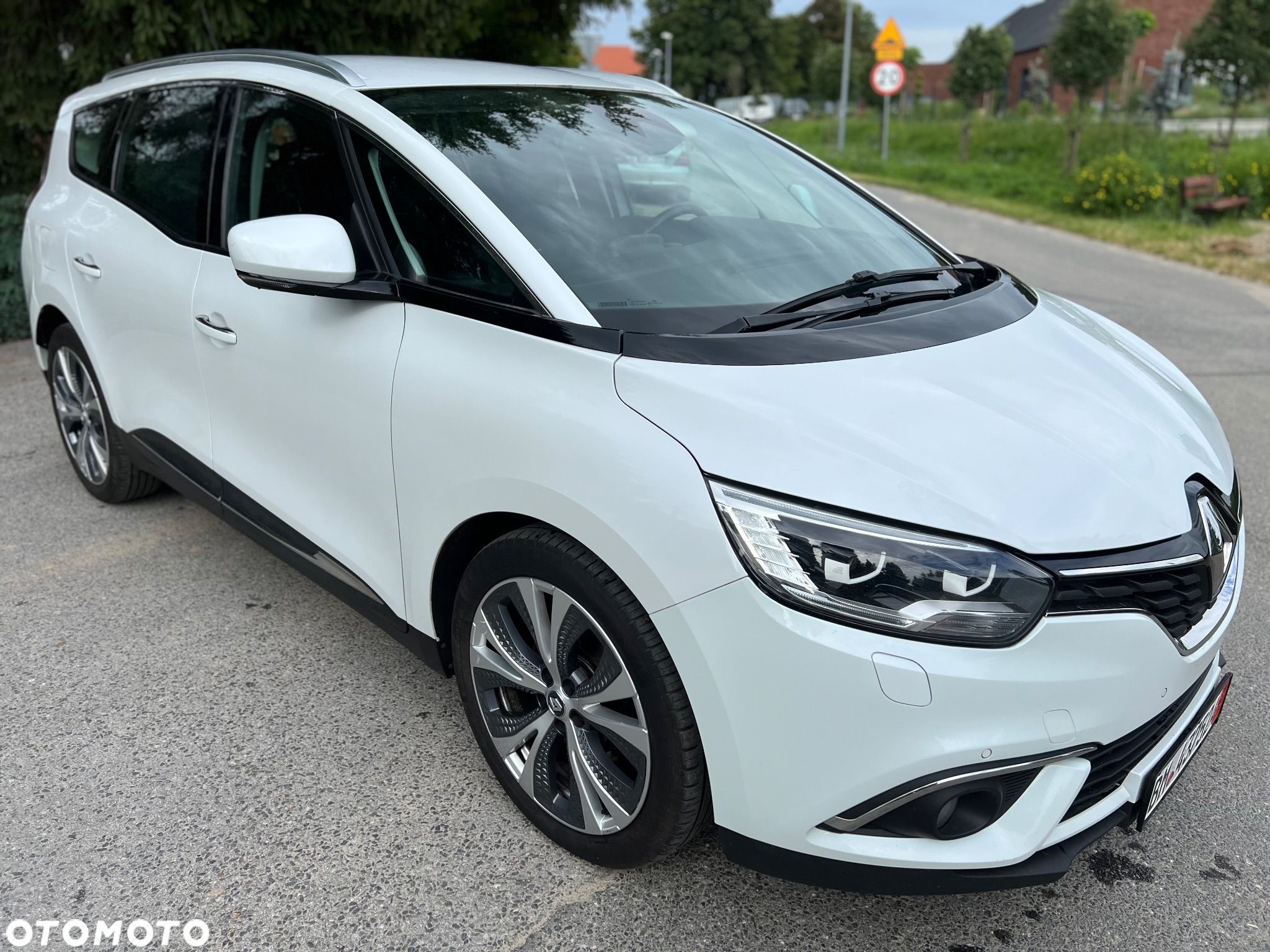 Renault Grand Scenic Gr 1.6 dCi Energy Privilege - 1