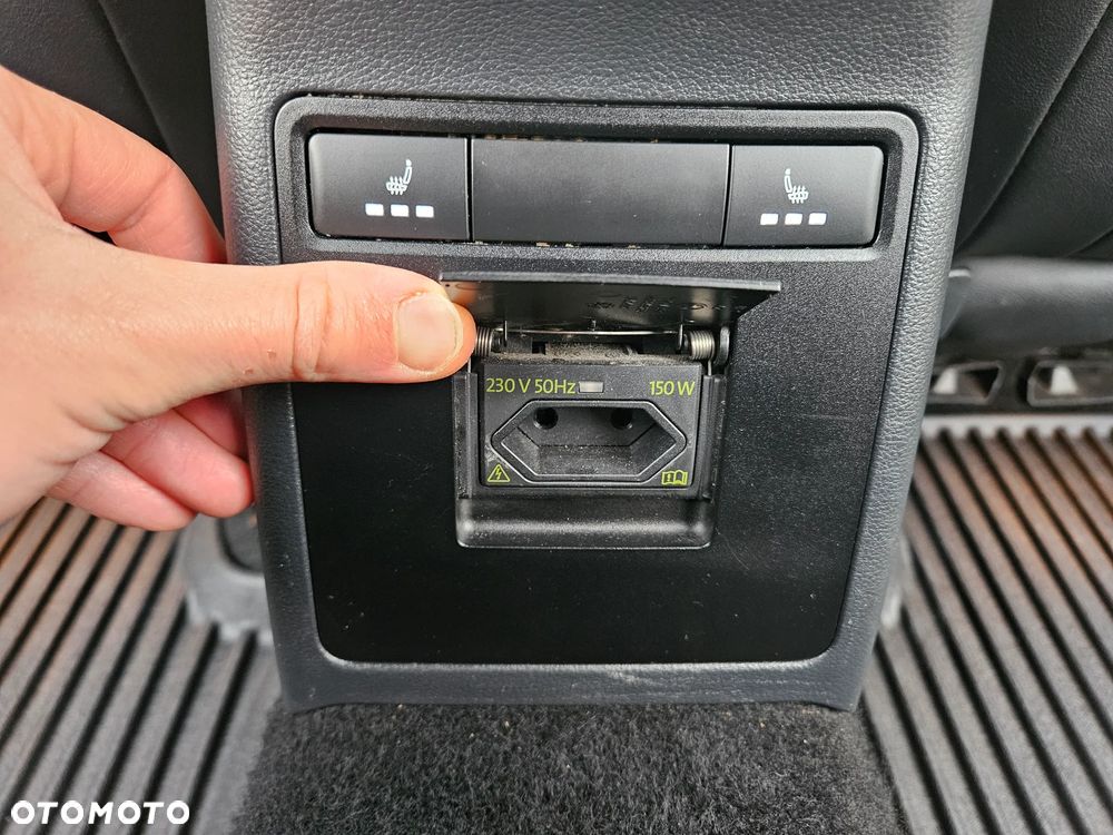 Skoda Octavia 2.0 TSI RS - 24