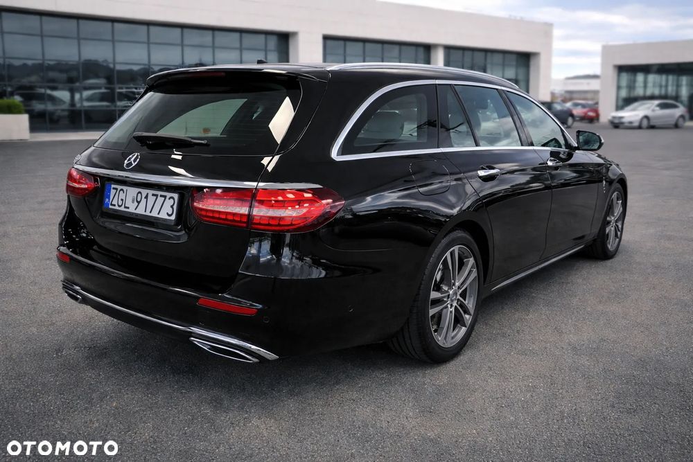 Mercedes-Benz Klasa E 220 d Business Edition - 3