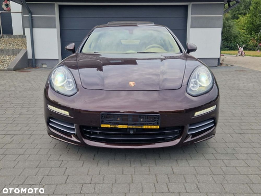 Porsche Panamera 4 PDK Edition - 16