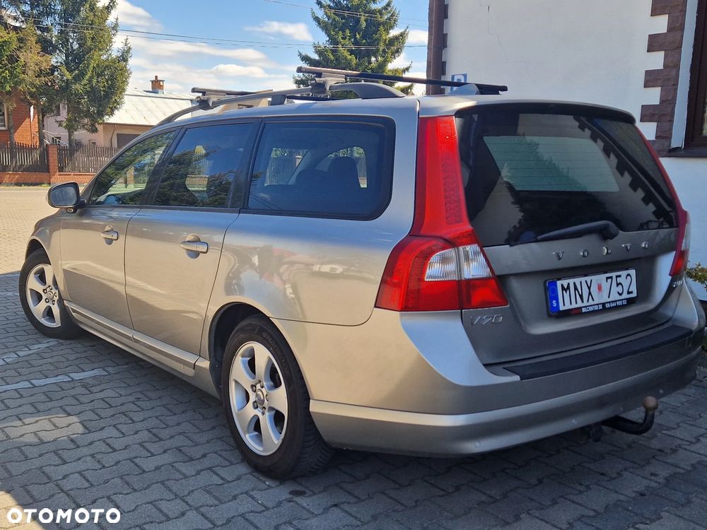 Volvo V70 2.5T Summum - 28