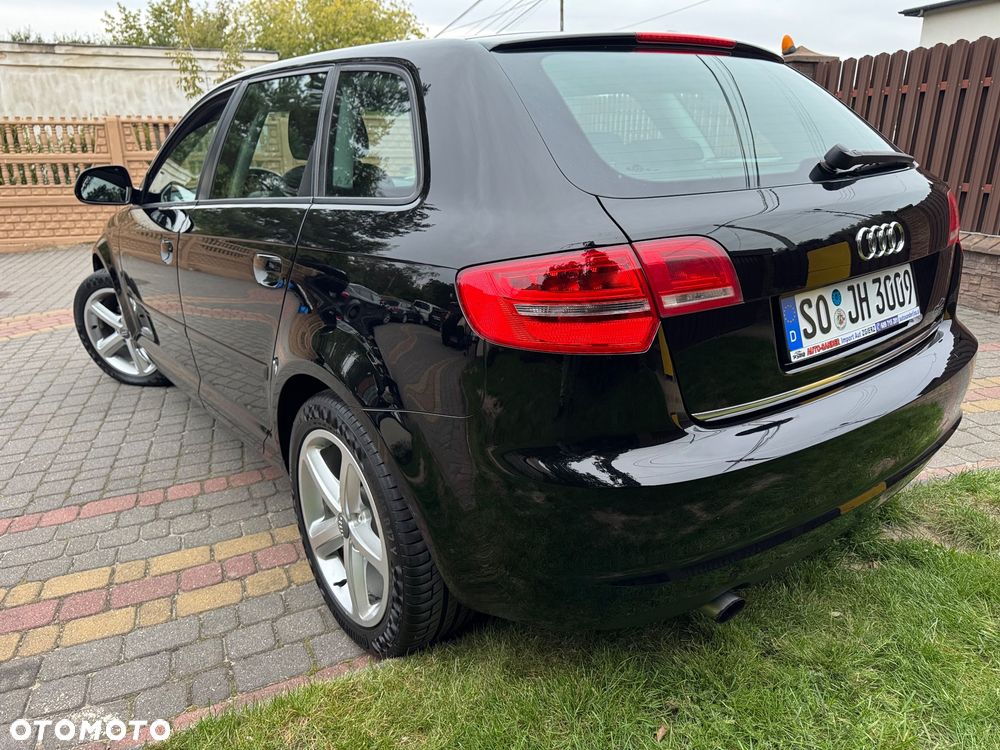 Audi A3 Sportback - 5