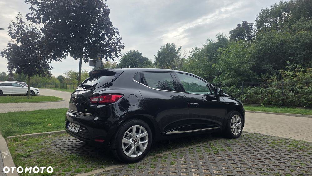 Renault Clio - 5