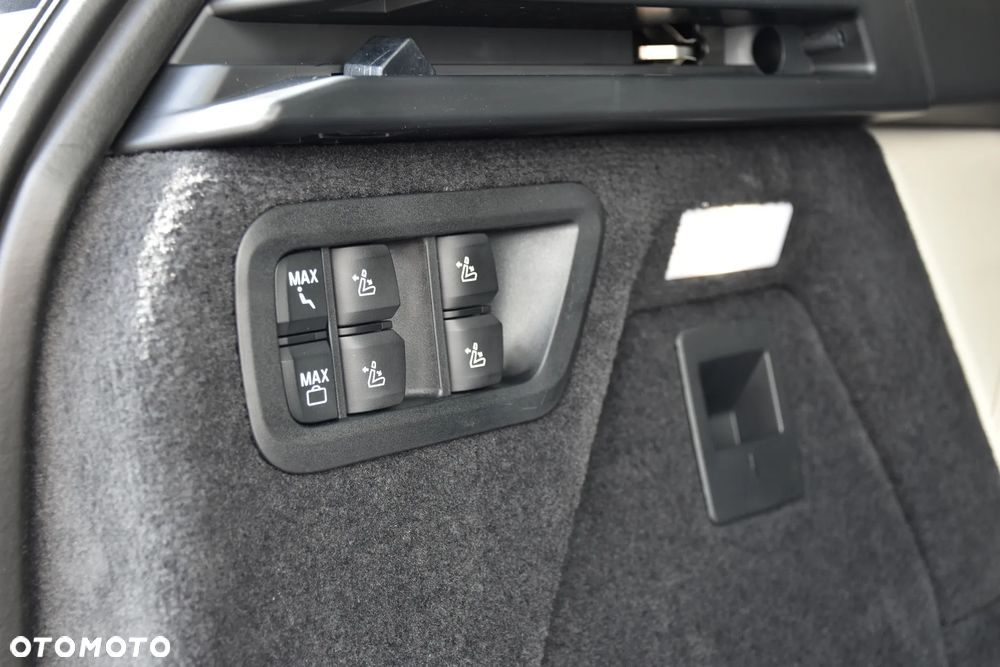 BMW X7 M60i xDrive mHEV sport - 37