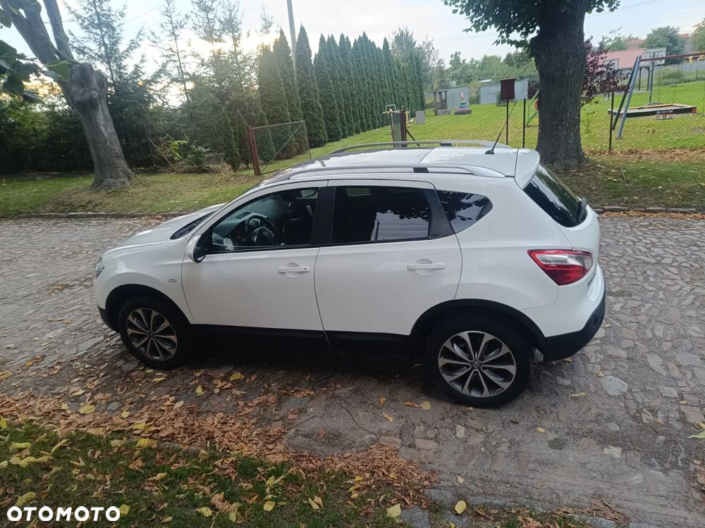 Nissan Qashqai 1.6 dCi 4 x 4 DPF acenta - 4