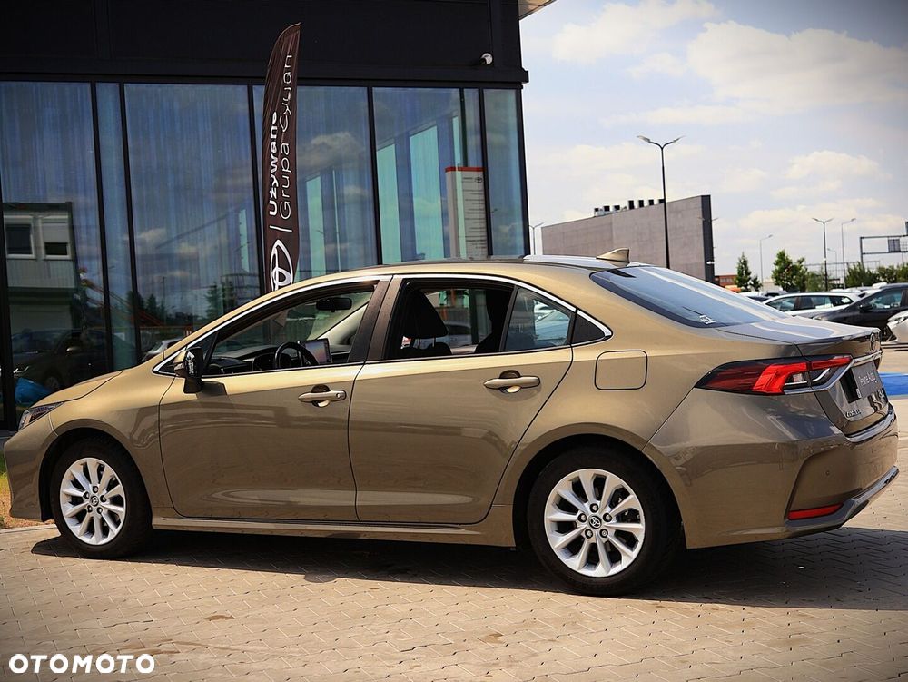 Toyota Corolla - 18