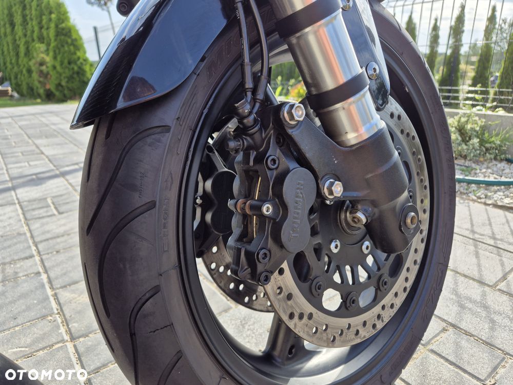 Triumph Speed Triple - 8