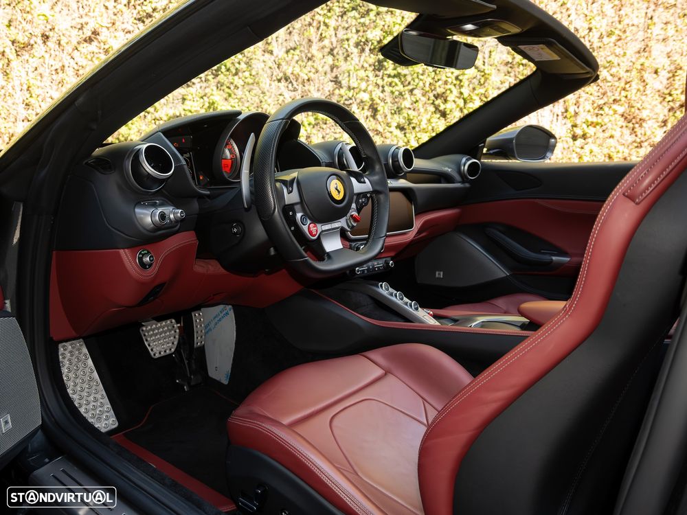 Ferrari Portofino 3.9 Twin-Turbo V8 - 28