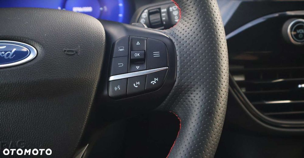 Ford Kuga - 29