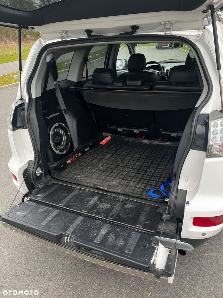 Mitsubishi Outlander 2.2 DID Intense + EU5 - 19