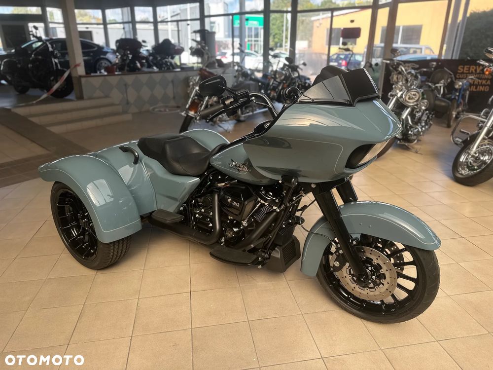 Harley-Davidson Tri Glide - 1