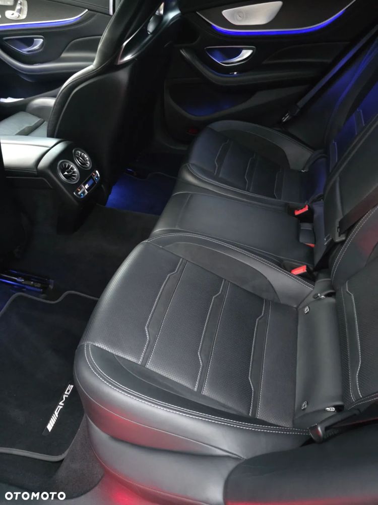 Mercedes-Benz AMG GT 43 4-Matic+ - 25