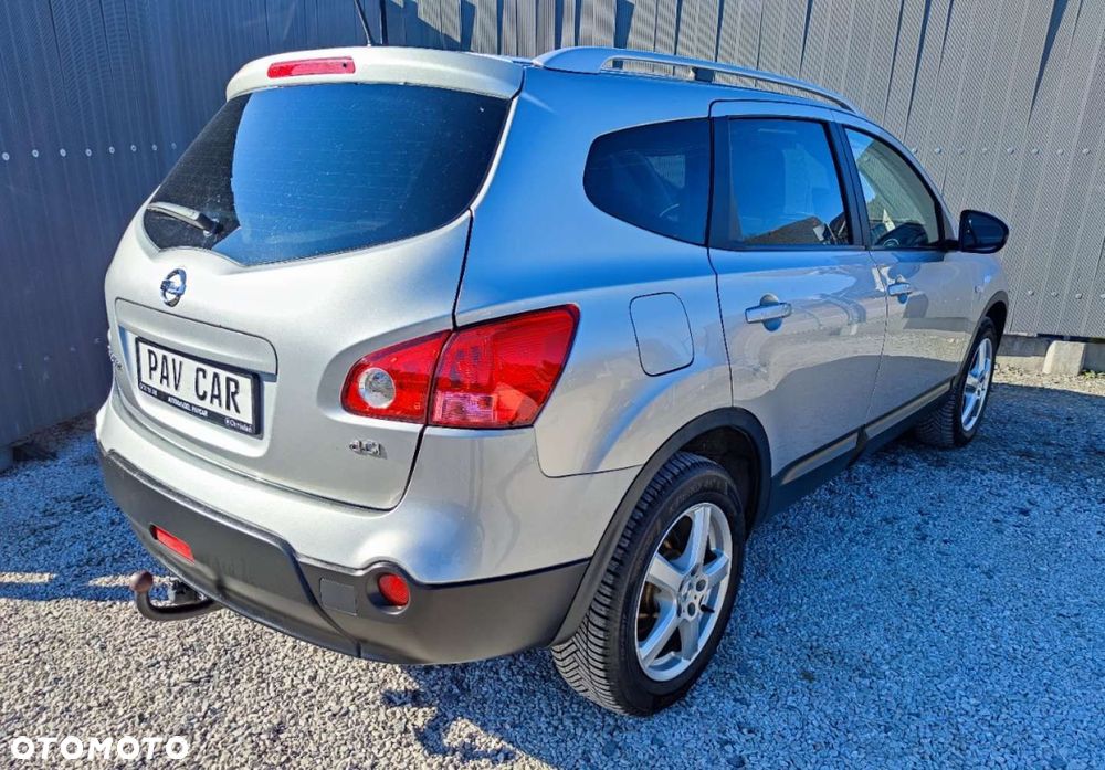 Nissan Qashqai+2 - 3