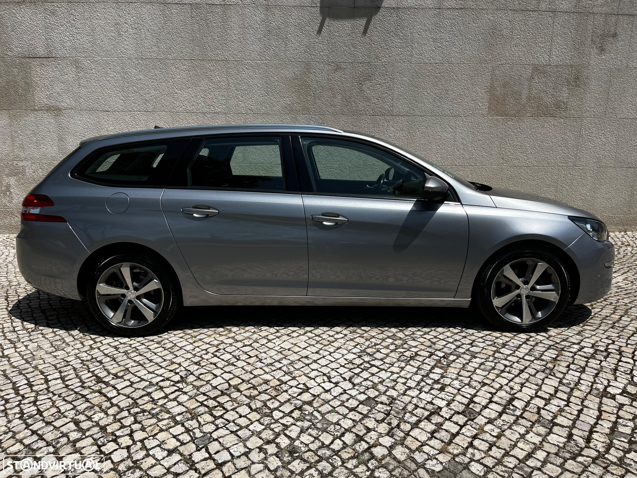 Peugeot 308 SW 1.6 e-HDi Allure - 28