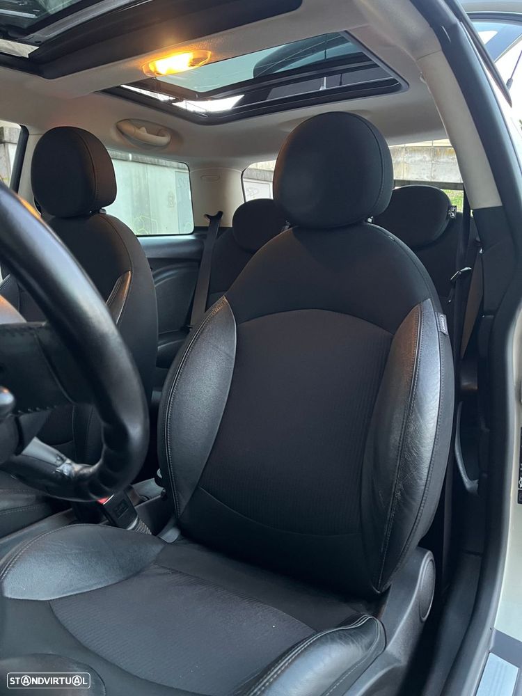 MINI 3 Portas Cooper D - 11