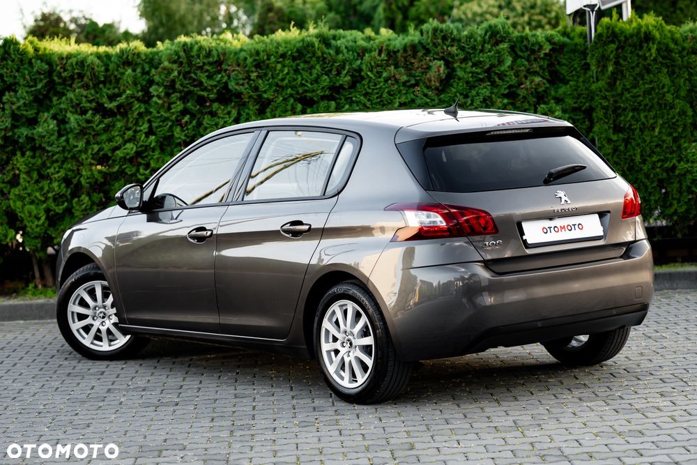Peugeot 308 - 13