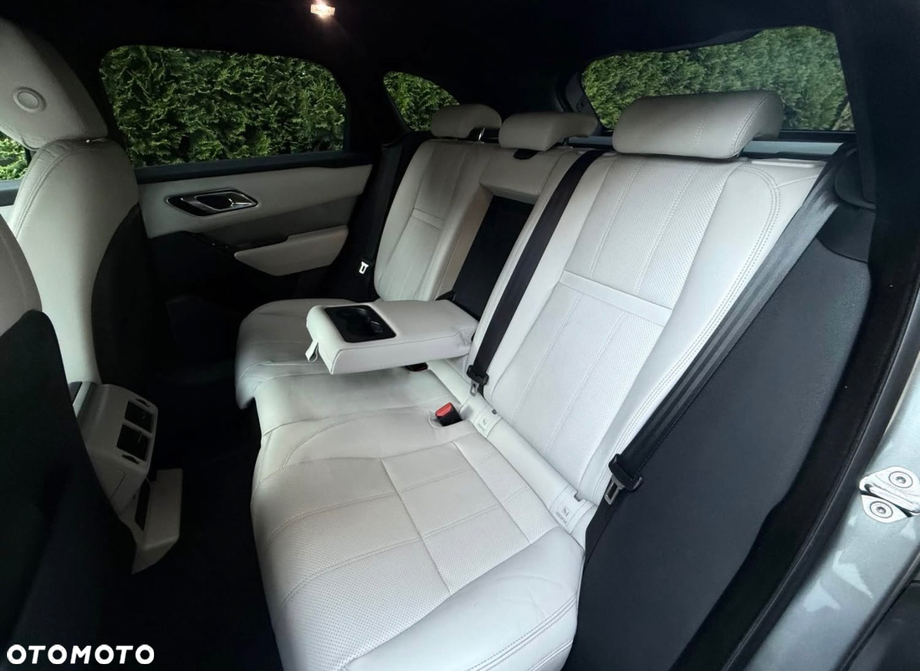 Land Rover Range Rover Velar - 13