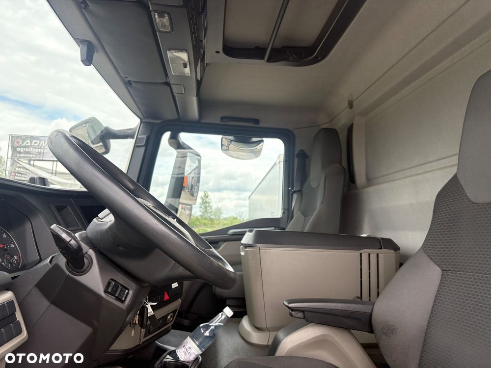 MAN TGM 15.250 / IZOTERMA + WINDA / NOWY MODEL / 2021r / ŁADOWNOŚĆ 8300kg / KONTENER / z Niemiec / ANTOS / TGL - 21