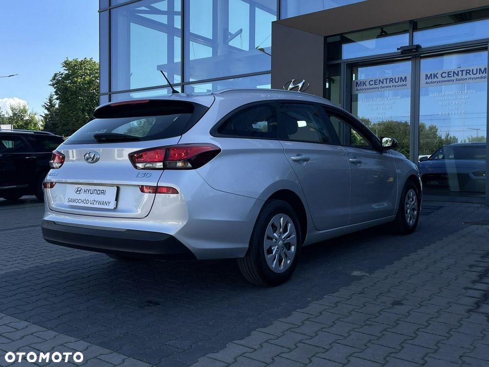 Hyundai i30 1.4 Classic + - 8