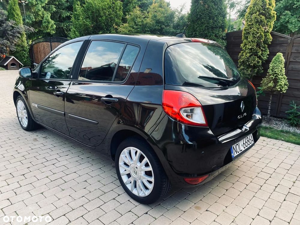 Renault Clio - 3