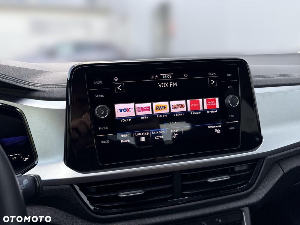 Volkswagen T-Roc - 23