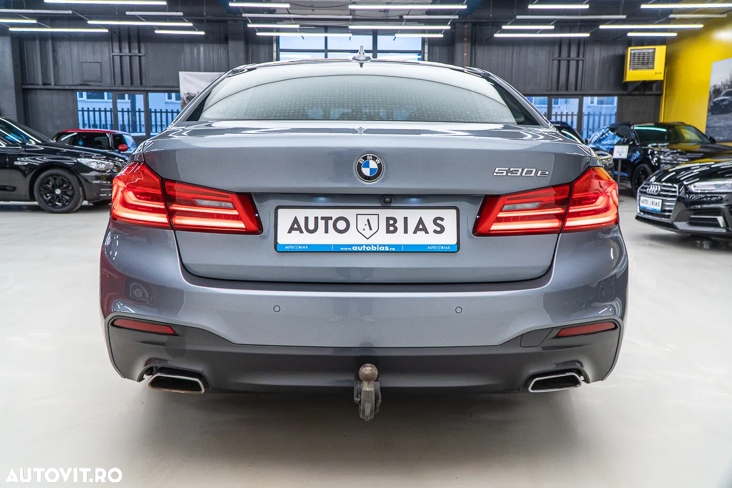 BMW Seria 5 530e Aut. M Sport Edition - 26