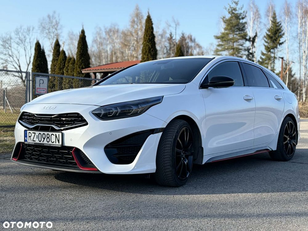 Kia ProCeed - 4
