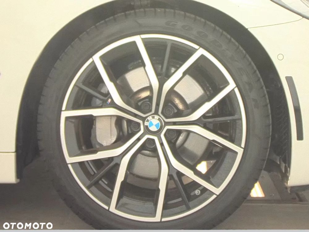 BMW Seria 5 530i xDrive mHEV M Sport sport - 13