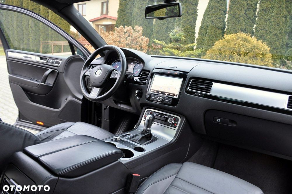 Volkswagen Touareg - 28