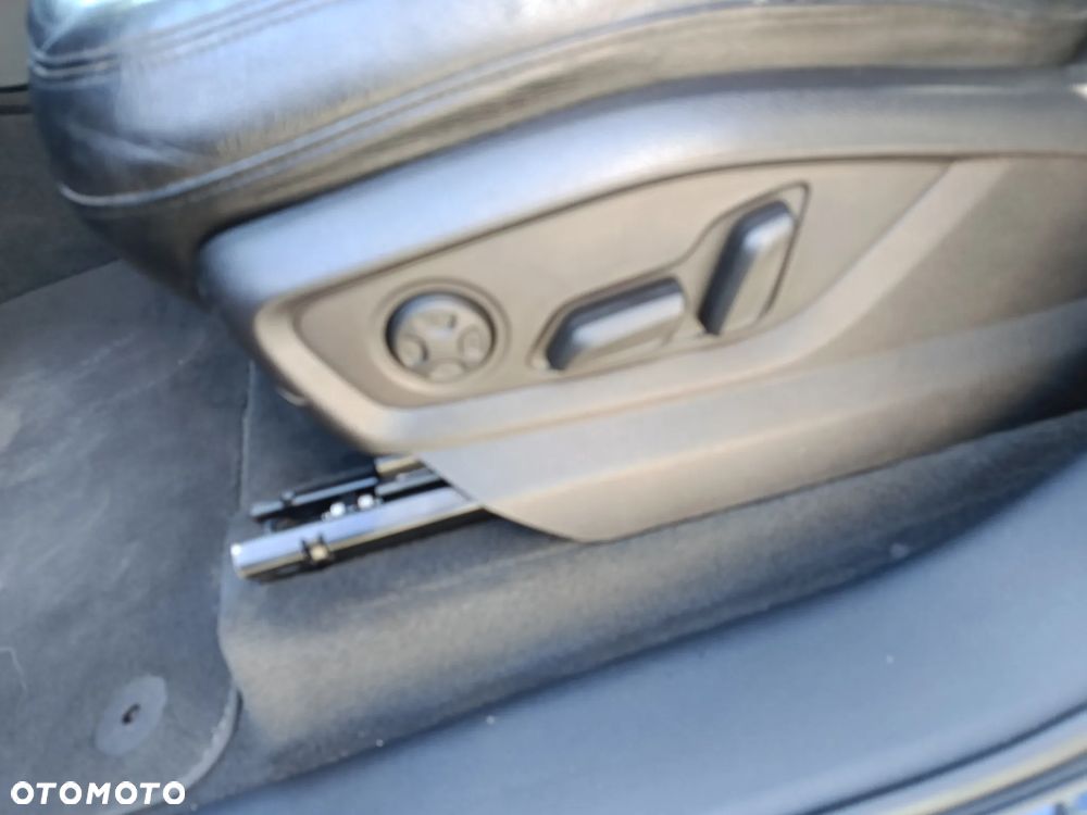 Audi Q7 3.0 TDI Quattro Tiptronic - 13
