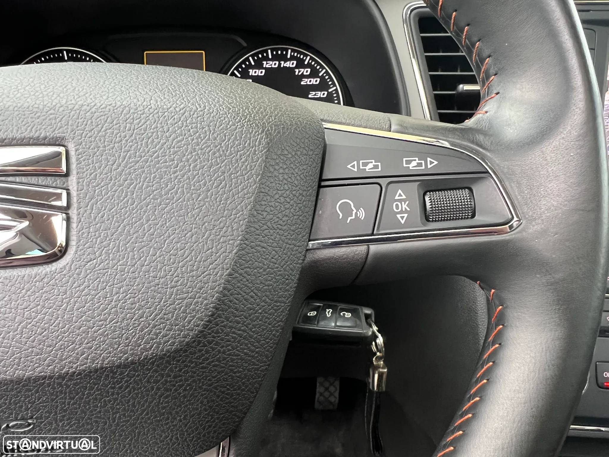 SEAT Leon X-Perience 2.0 TDi DSG 4Drive - 27