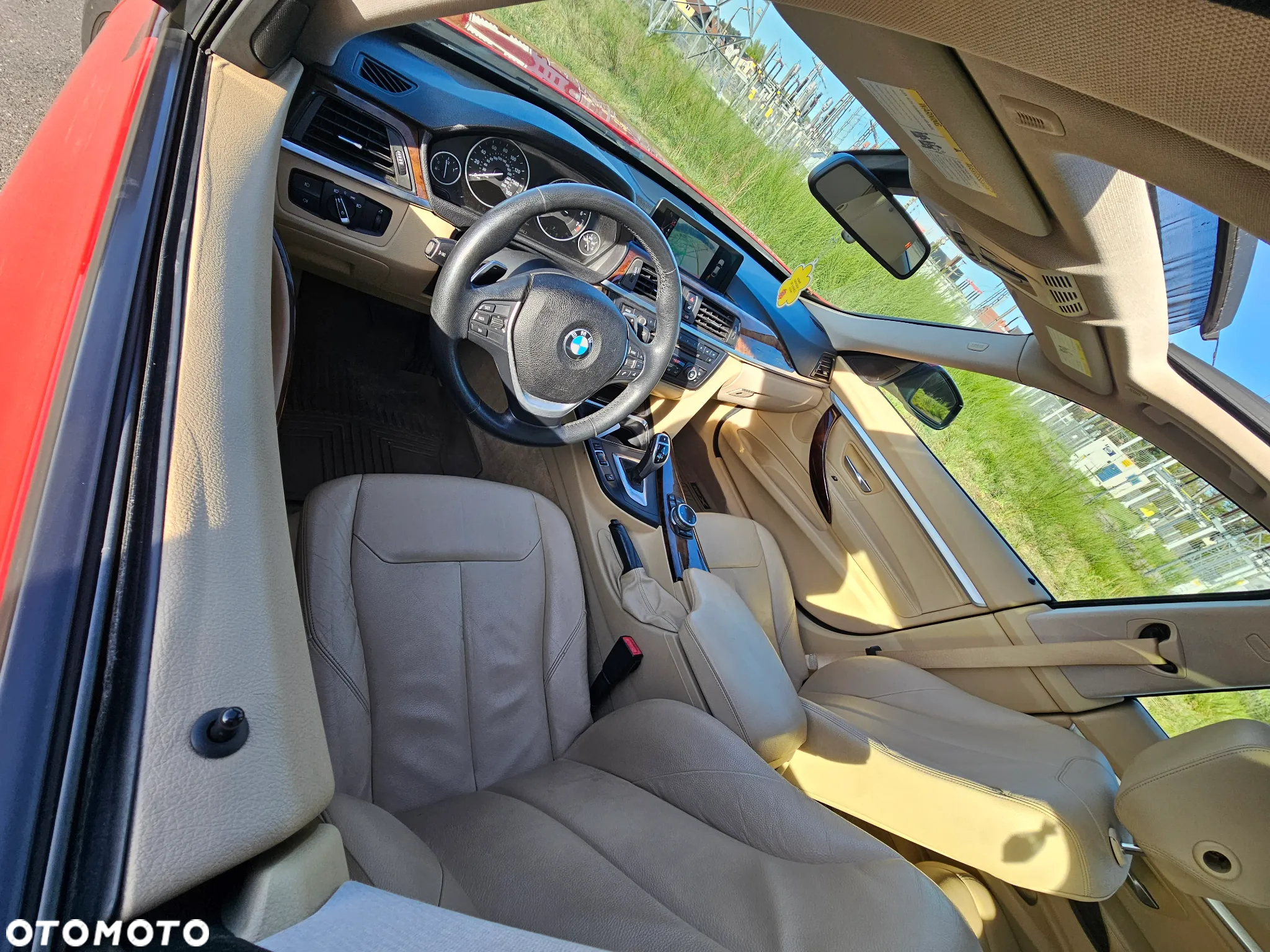 BMW 3GT 328i xDrive - 10