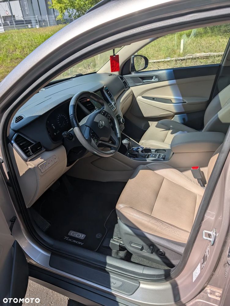 Hyundai Tucson 1.6 Turbo 4WD DCT Premium - 9