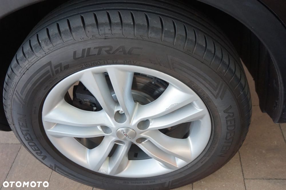 Nissan Qashqai 1.6 dCi TEKNA - 27