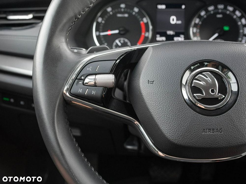 Skoda Octavia 1.5 TSI e-TEC DSG Ambition - 13