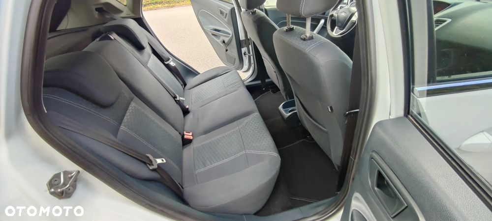 Ford Fiesta 1.25 Titanium - 22