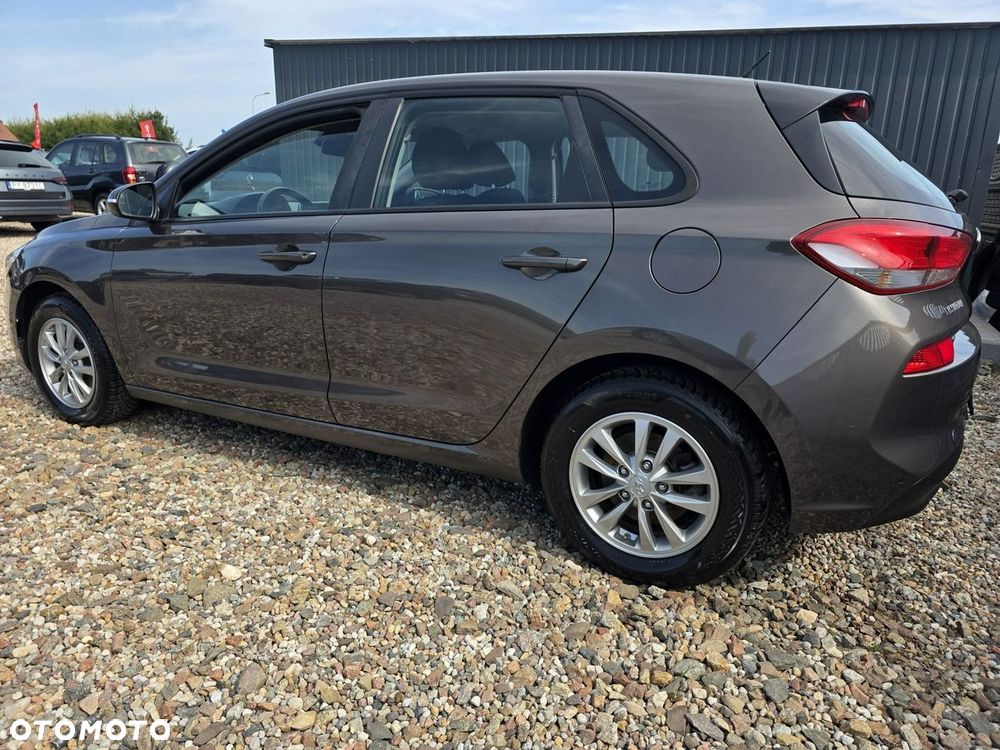 Hyundai i30 1.4 Trend - 8