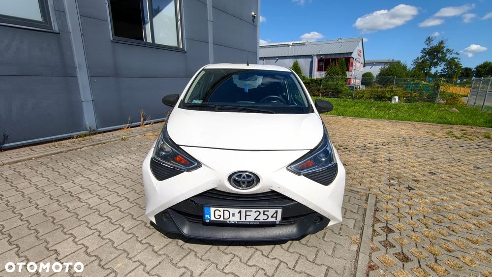 Toyota Aygo 1.0 VVT-i JBL Edition - 16