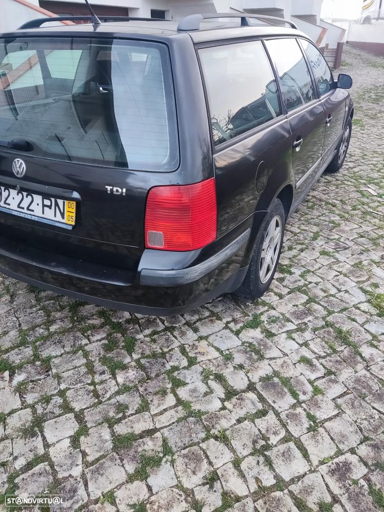 VW Passat Variant 1.9 TDi Confortline - 3