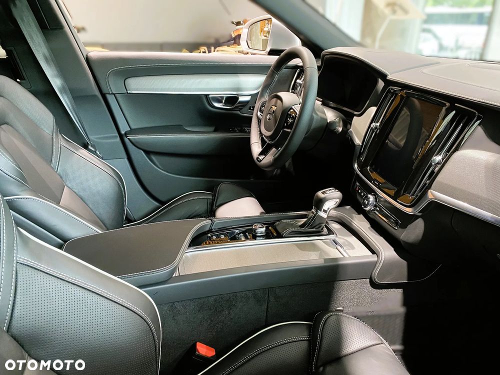 Volvo S90 D3 R-Design - 5