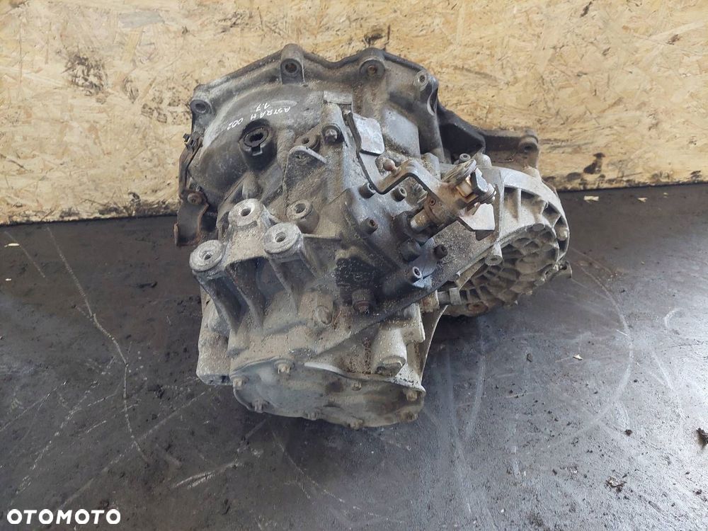 SKRZYNIA BIEGÓW OPEL ASTRA H 1.7 CDTI MANUAL 5 BIEGÓW F23 - 3