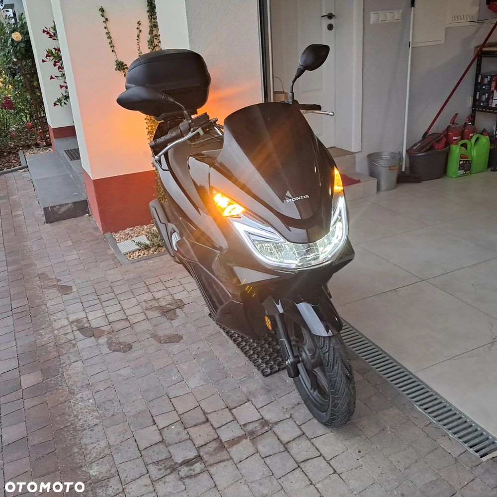 Honda PCX - 10