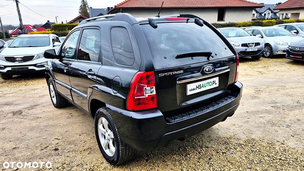 Kia Sportage 2.0 Tour 2WD - 18