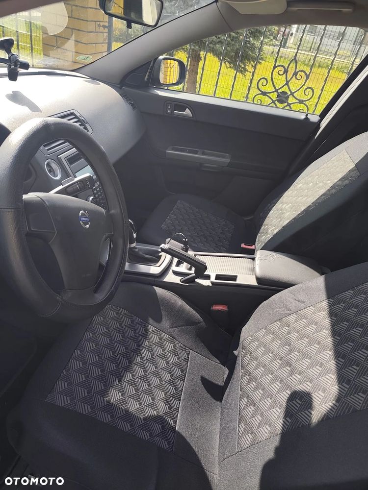 Volvo V50 1.6D - 14