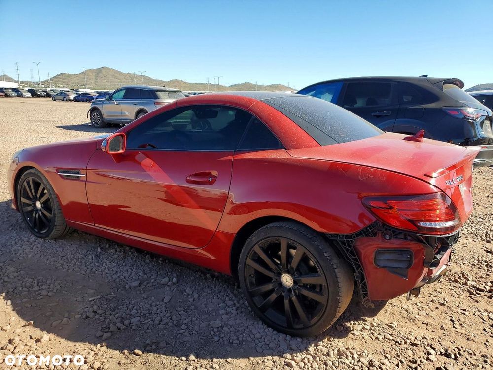 Mercedes-Benz SLC
