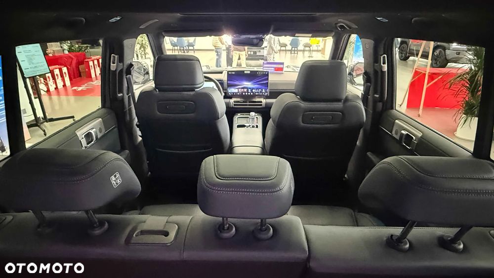 BYD Leopard 7 - 9