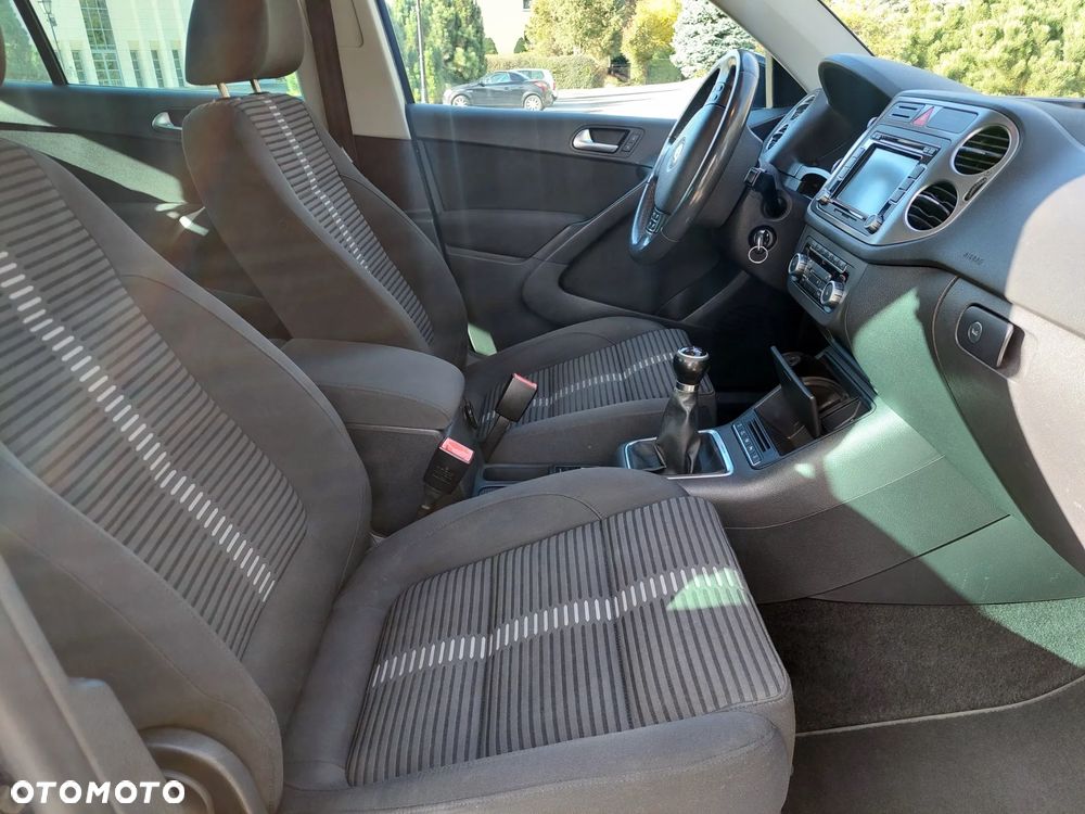 Volkswagen Tiguan 2.0 TDI 4Mot Track&Field - 9